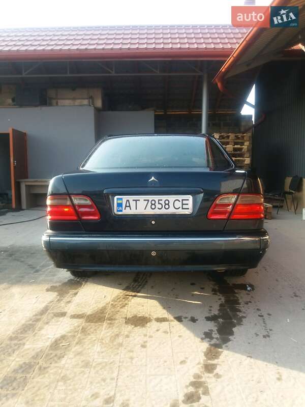 Седан Mercedes-Benz E-Class 2001 в Ивано-Франковске фото 2 Седан Mercedes-Benz E-Class 2001 в Ивано-Франковске