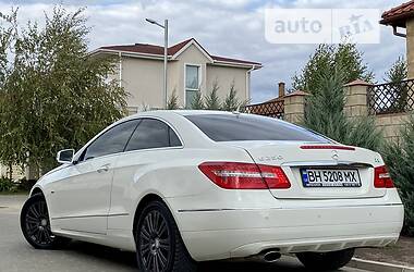 Купе Mercedes-Benz E-Class 2010 в Одесі