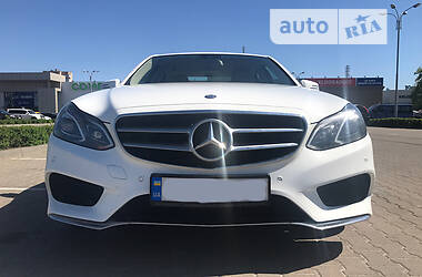 Седан Mercedes-Benz E-Class 2015 в Киеве