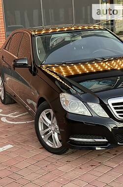 Седан Mercedes-Benz E-Class 2013 в 