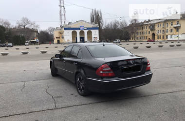 Седан Mercedes-Benz E-Class 2002 в Желтых Водах