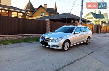 Универсал Mercedes-Benz E-Class 2011 в Киеве