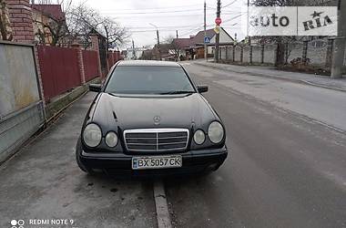 Седан Mercedes-Benz E-Class 1999 в Хмельницком