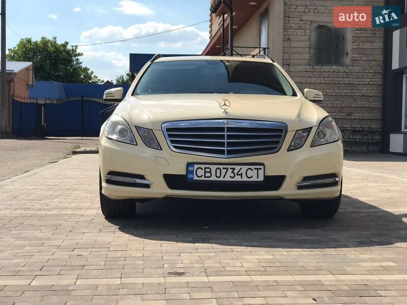 Универсал Mercedes-Benz E-Class 2011 в Нежине