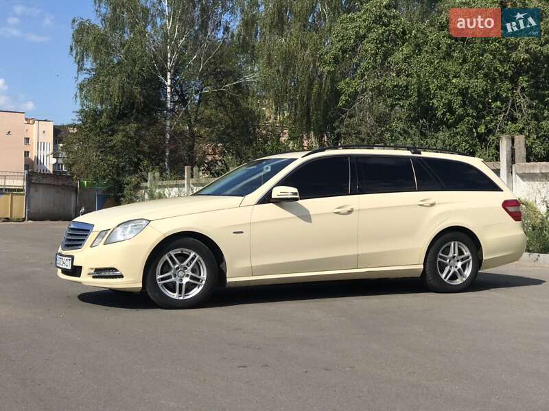 Универсал Mercedes-Benz E-Class 2011 в Нежине