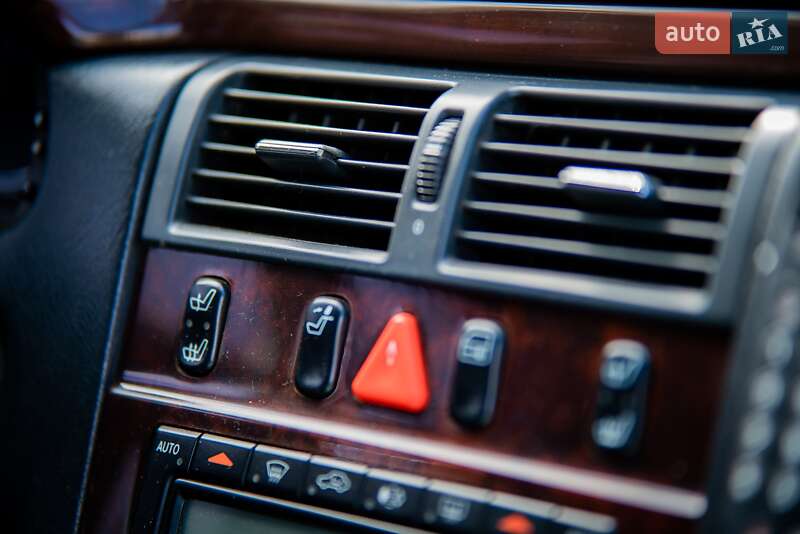 Седан Mercedes-Benz E-Class 1997 в Гайвороне