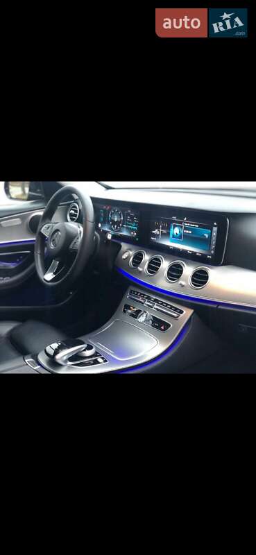 Седан Mercedes-Benz E-Class 2017 в Киеве