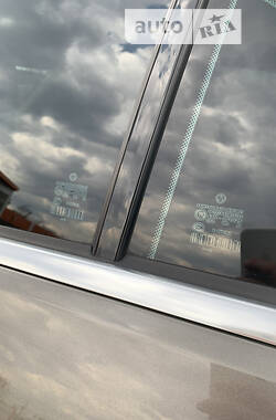 Седан Mercedes-Benz E-Class 2012 в Чернівцях