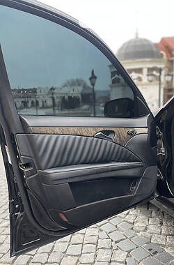 Седан Mercedes-Benz E-Class 2008 в 