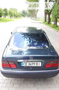Седан Mercedes-Benz E-Class 1996 в Сокирянах