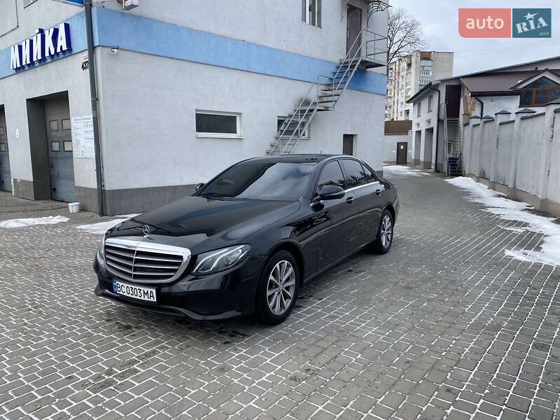 Mercedes-Benz E-Class 2016