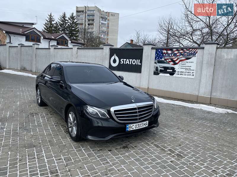 Седан Mercedes-Benz E-Class 2016 в Дрогобыче