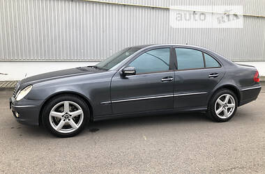 Седан Mercedes-Benz E-Class 2008 в Хусте