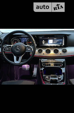 Седан Mercedes-Benz E-Class 2018 в 