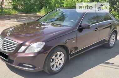 Mercedes-Benz E-Class 2010