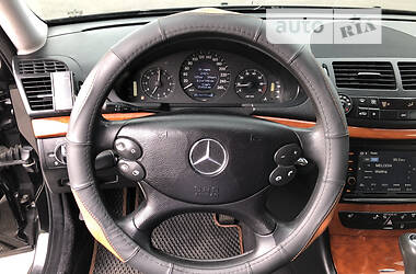 Седан Mercedes-Benz E-Class 2006 в Киеве