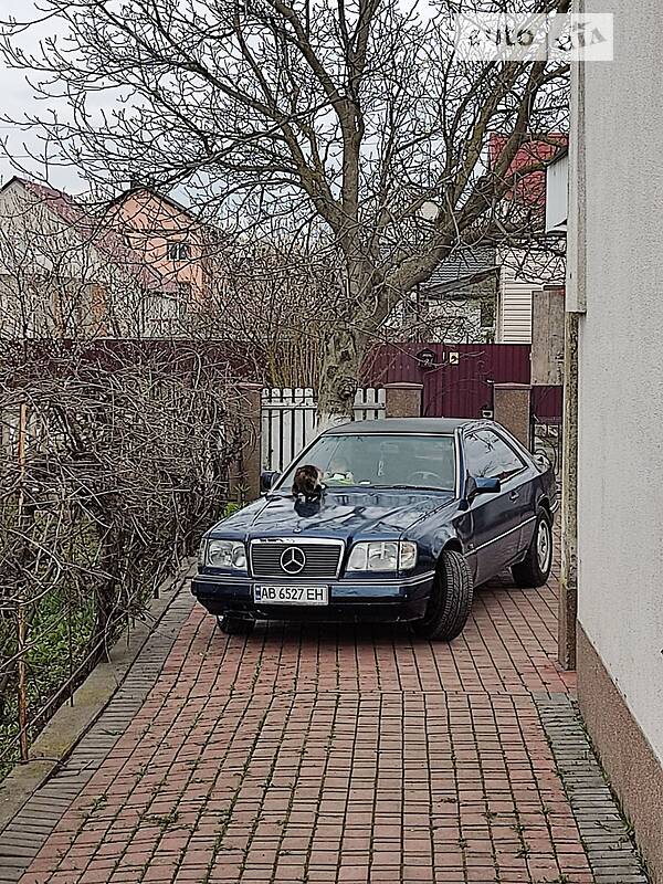 Купе Mercedes-Benz E-Class 1994 в Хмельнике