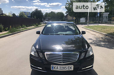 Седан Mercedes-Benz E-Class 2012 в 