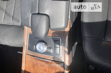 Седан Mercedes-Benz E-Class 2012 в 