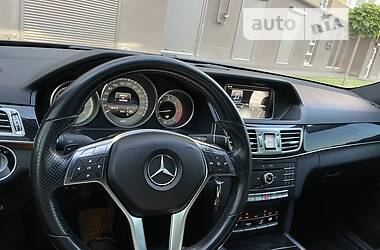 Седан Mercedes-Benz E-Class 2015 в Кременчуге
