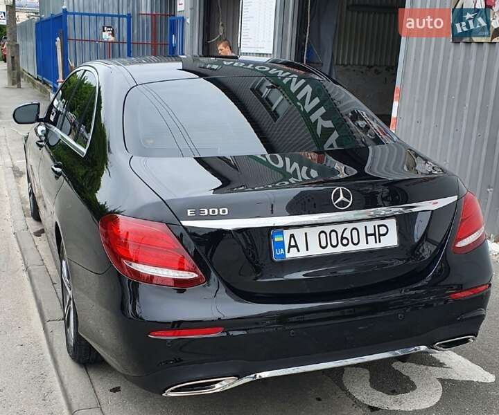 Седан Mercedes-Benz E-Class 2018 в Фастове
