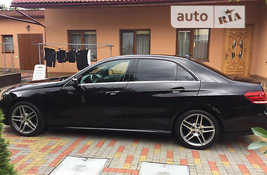 Седан Mercedes-Benz E-Class 2013 в Сваляве