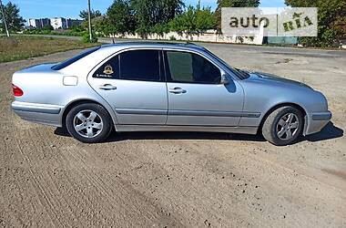 Универсал Mercedes-Benz E-Class 1999 в Волочиске