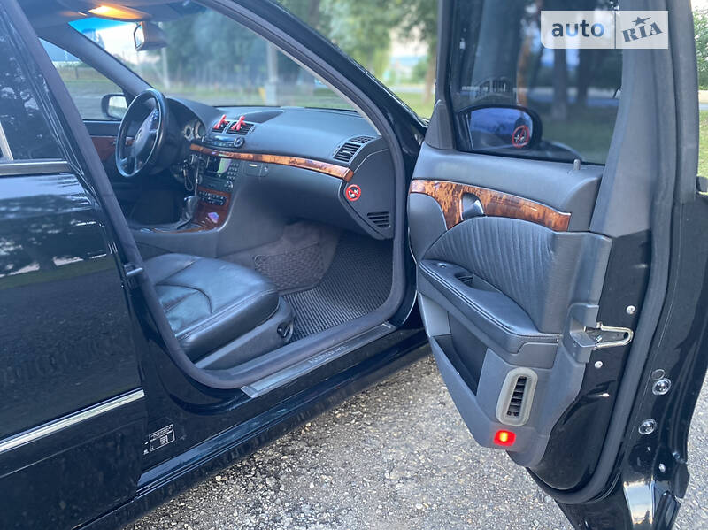 Универсал Mercedes-Benz E-Class 2003 в Заставной