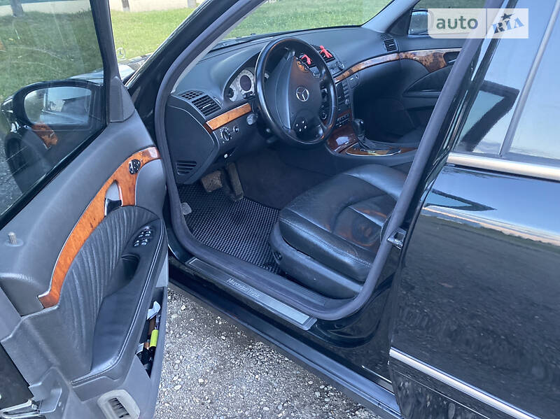 Универсал Mercedes-Benz E-Class 2003 в Заставной