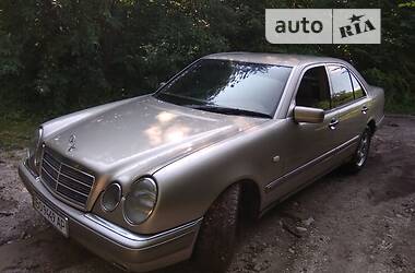 Седан Mercedes-Benz E-Class 1999 в Тернополе