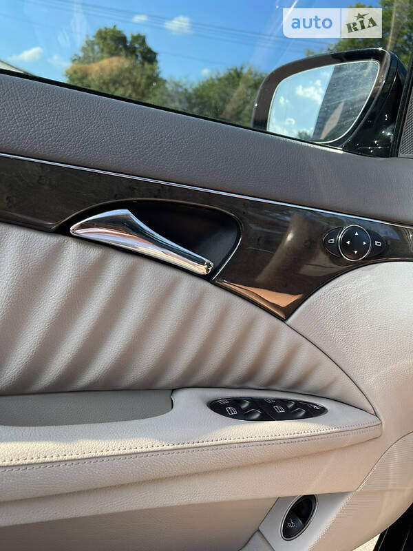 Седан Mercedes-Benz E-Class 2008 в Киеве