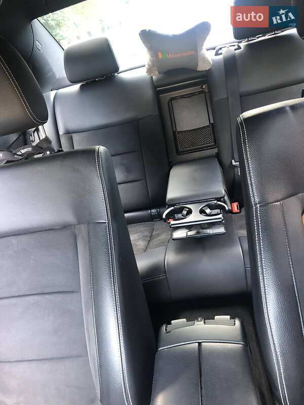 Седан Mercedes-Benz E-Class 2014 в Львові