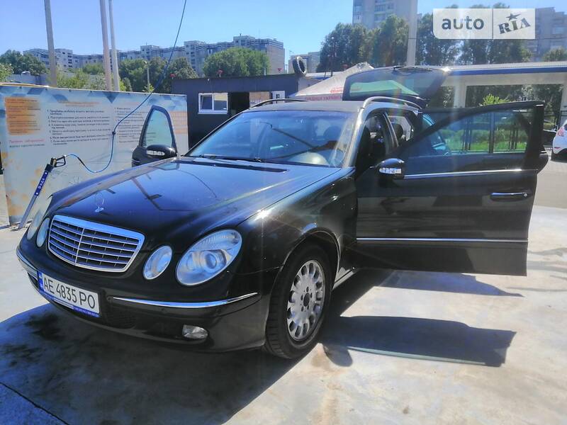 Универсал Mercedes-Benz E-Class 2004 в Днепре