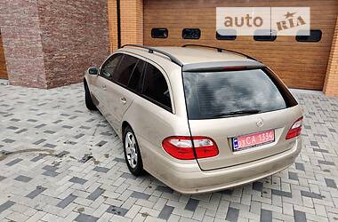 Универсал Mercedes-Benz E-Class 2003 в 