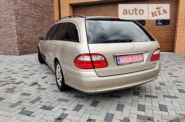 Универсал Mercedes-Benz E-Class 2003 в 