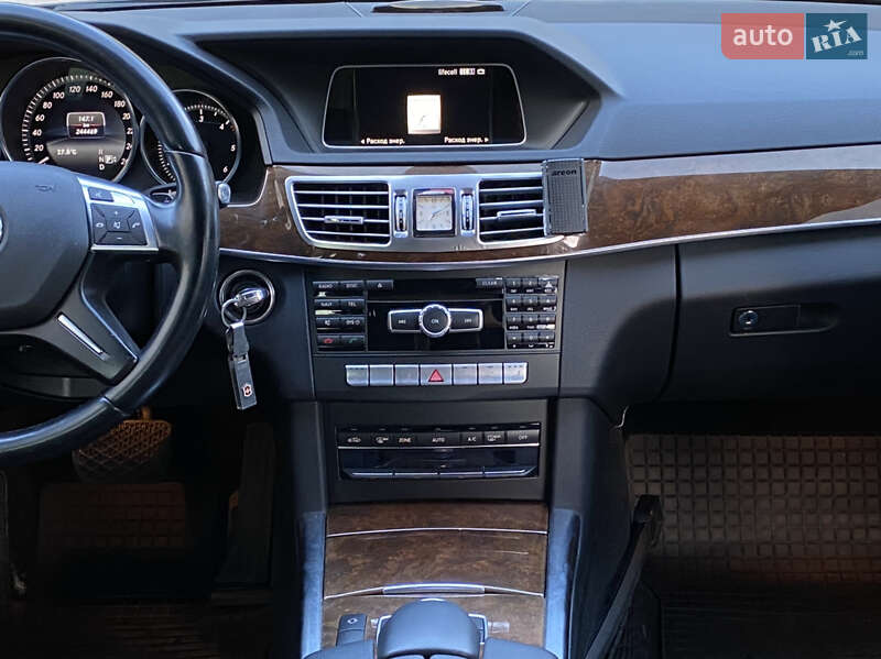 Универсал Mercedes-Benz E-Class 2014 в Виннице фото 21 Универсал Mercedes-Benz E-Class 2014 в Виннице