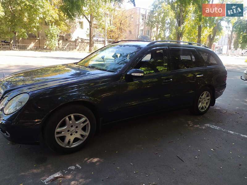Універсал Mercedes-Benz E-Class 2004 в Одесі