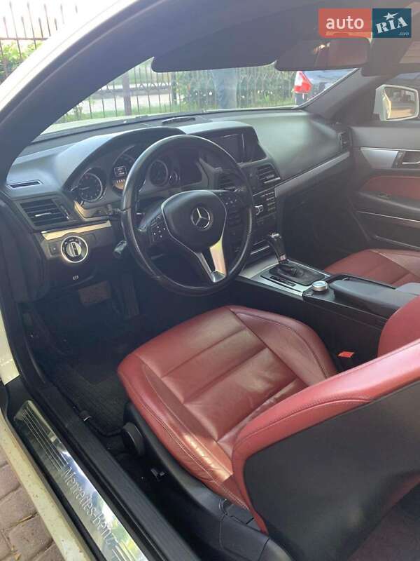 Купе Mercedes-Benz E-Class 2011 в Львові