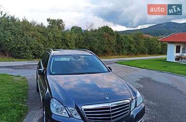 Універсал Mercedes-Benz E-Class 2011 в Самборі