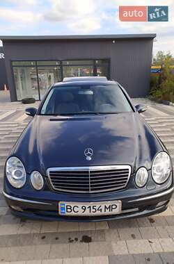 Седан Mercedes-Benz E-Class 2005 в Львове