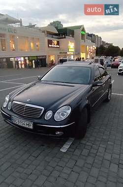 Седан Mercedes-Benz E-Class 2005 в 