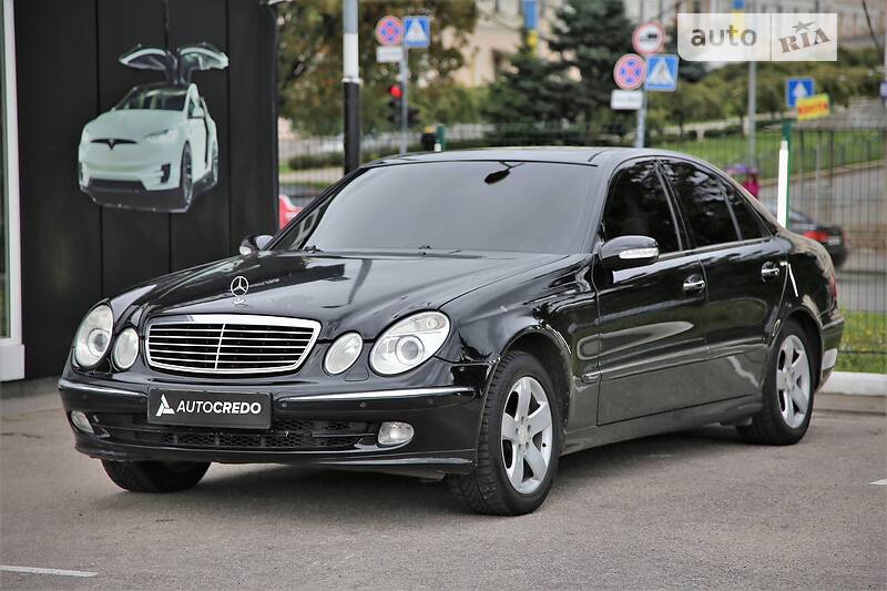 Седан Mercedes-Benz E-Class 2003 в Харкові