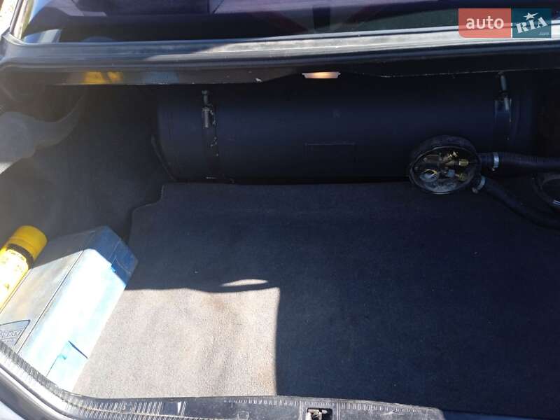 Седан Mercedes-Benz E-Class 1992 в Городку фото 13 Седан Mercedes-Benz E-Class 1992 в Городку