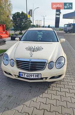 Універсал Mercedes-Benz E-Class 2009 в Калуші