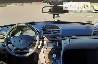 Седан Mercedes-Benz E-Class 2003 в 