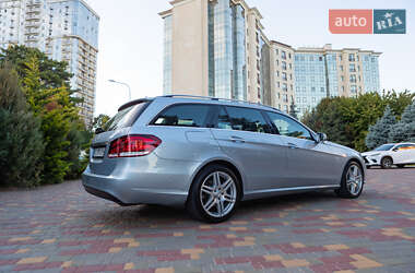 Универсал Mercedes-Benz E-Class 2014 в 