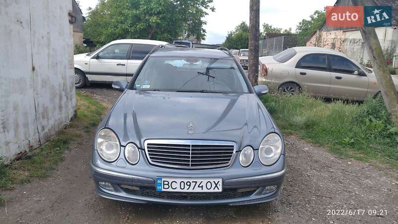 Mercedes-Benz E-Class 2004