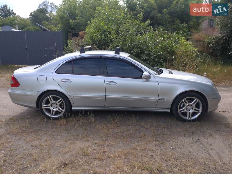 Седан Mercedes-Benz E-Class 2006 в Харькове