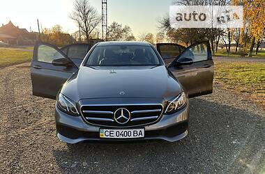 Седан Mercedes-Benz E-Class 2018 в Чернівцях