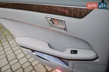 Универсал Mercedes-Benz E-Class 2011 в 